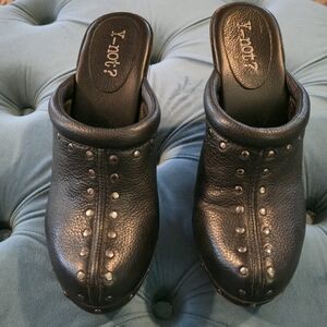 Y-NOT? Black Leather Gold Studded Mules 3" Heels, Size 7.5